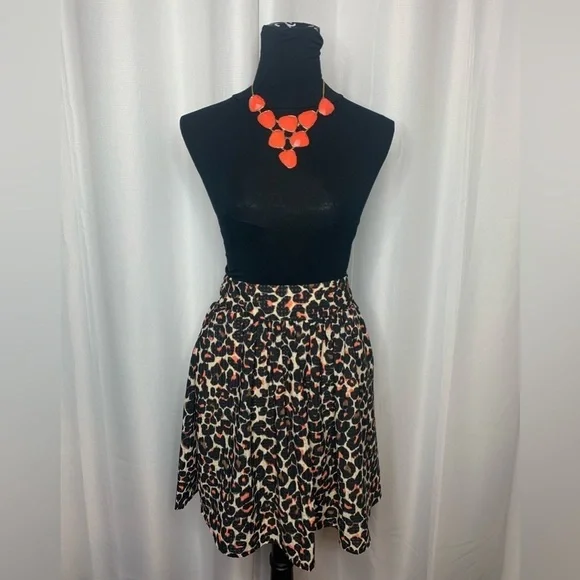 WHO What Wear Sketched Leopard Print Skirt in Black/Brown/Coral - Picture 3 of 9
